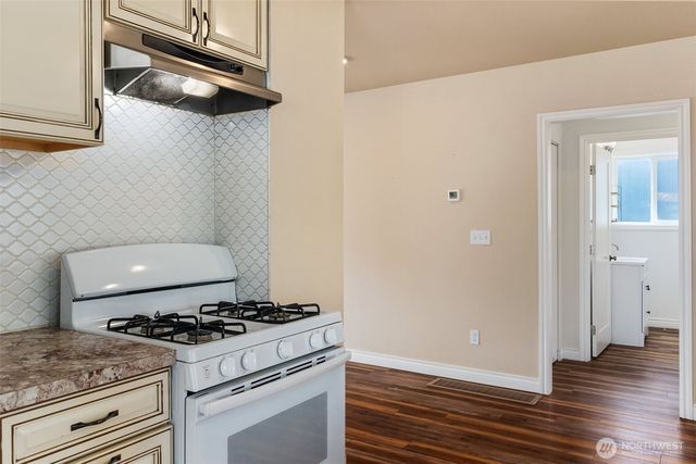 212 Euclid Avenue, Shelton, WA 98584