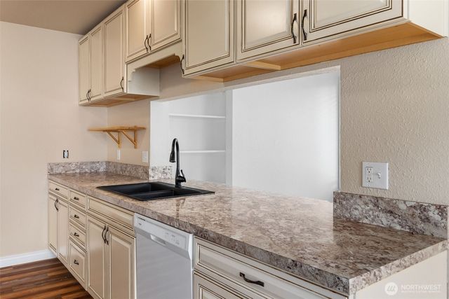 212 Euclid Avenue, Shelton, WA 98584