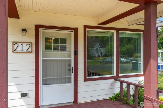 212 Euclid Avenue, Shelton, WA 98584