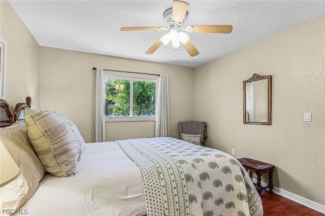 1932 SE 8th AVE, Cape Coral, FL 33990