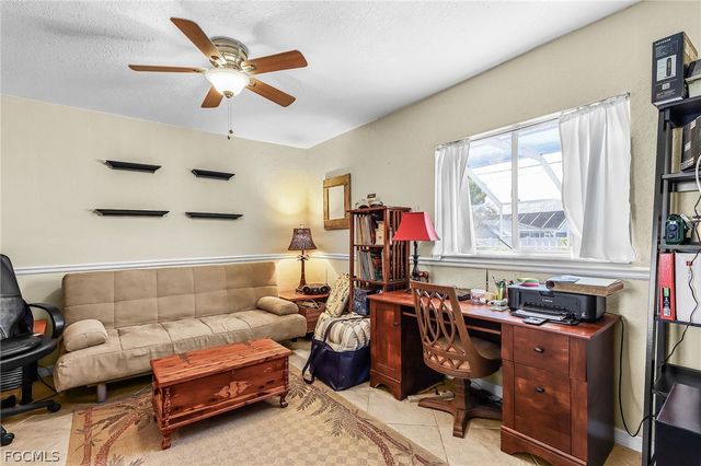 1932 SE 8th AVE, Cape Coral, FL 33990