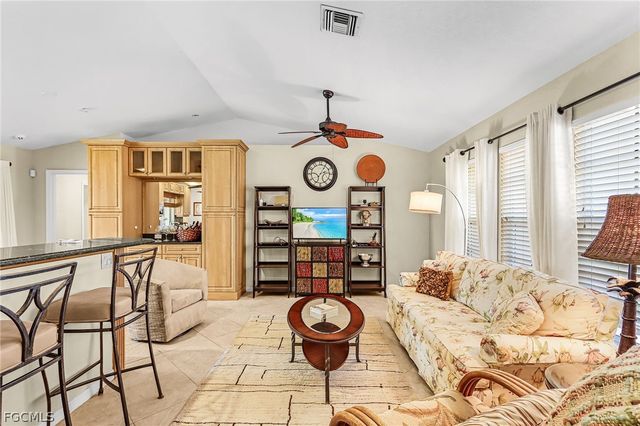 1932 SE 8th AVE, Cape Coral, FL 33990