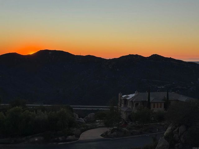 Little Canyon Lane, Escondido, CA 92026