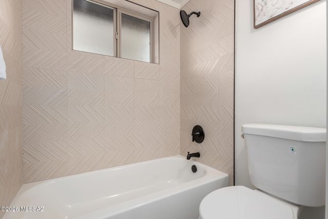 861 S Charles Avenue, Tucson, AZ 85711