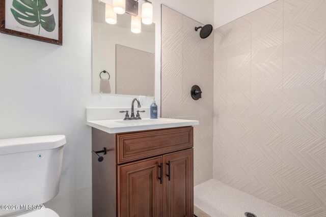 861 S Charles Avenue, Tucson, AZ 85711