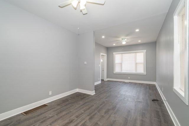 1806 N Richmond Street, Chicago, IL 60647