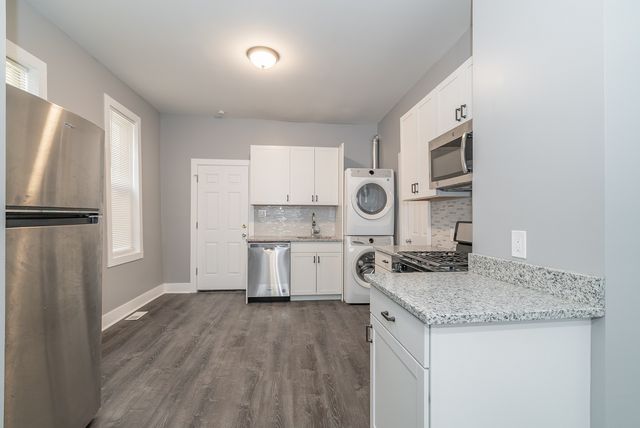 1806 N Richmond Street, Chicago, IL 60647