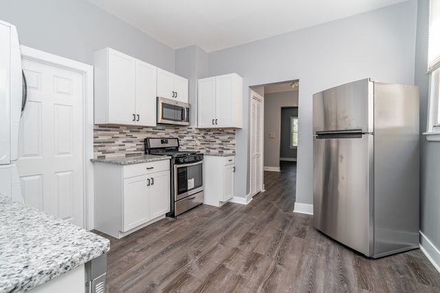 1806 N Richmond Street, Chicago, IL 60647