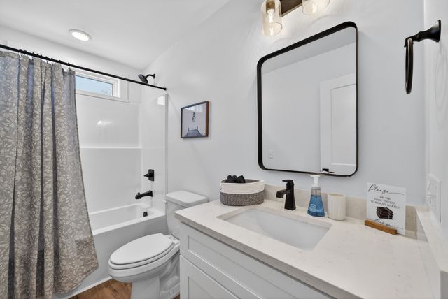 113 Shoreside Ct, Tracy City, TN 37387