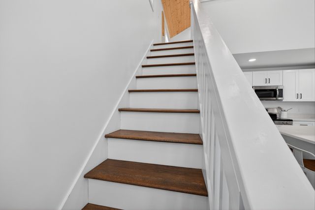 113 Shoreside Ct, Tracy City, TN 37387