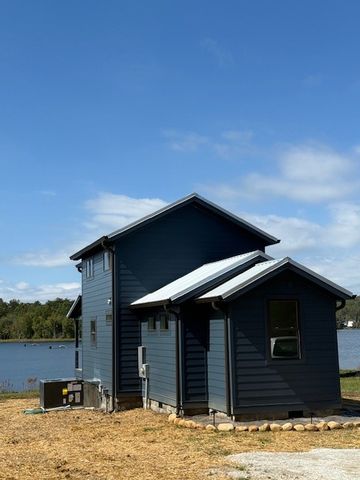 113 Shoreside Ct, Tracy City, TN 37387