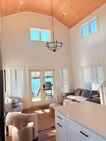 113 Shoreside Ct, Tracy City, TN 37387