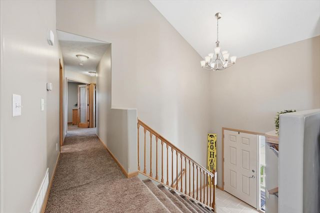 4910 CEDARBROOK Drive, Council Bluffs, IA 51503