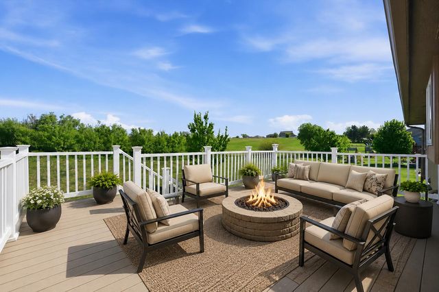 4910 CEDARBROOK Drive, Council Bluffs, IA 51503