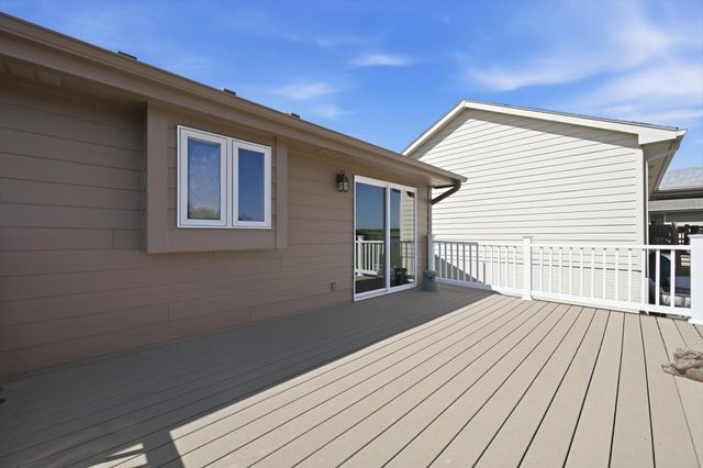 4910 CEDARBROOK Drive, Council Bluffs, IA 51503