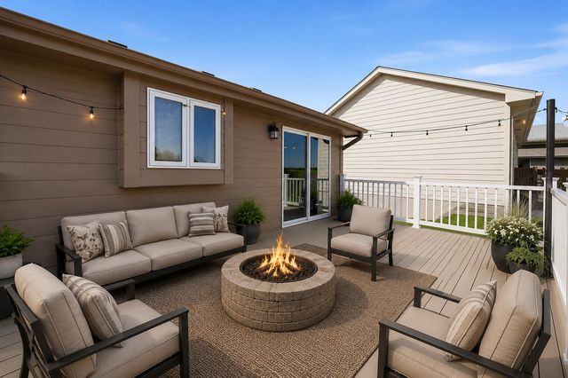 4910 CEDARBROOK Drive, Council Bluffs, IA 51503
