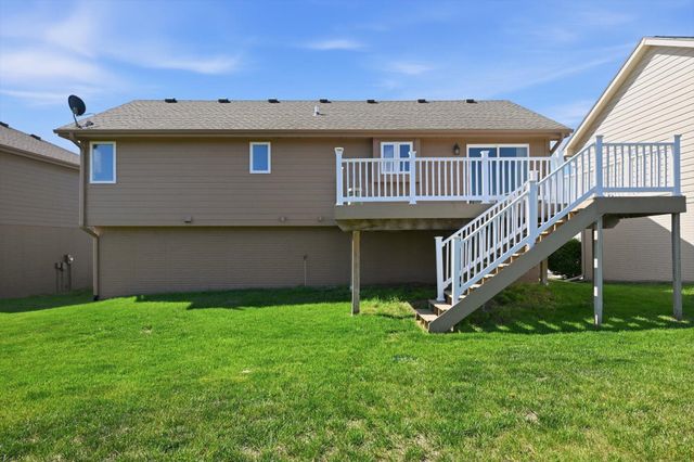 4910 CEDARBROOK Drive, Council Bluffs, IA 51503