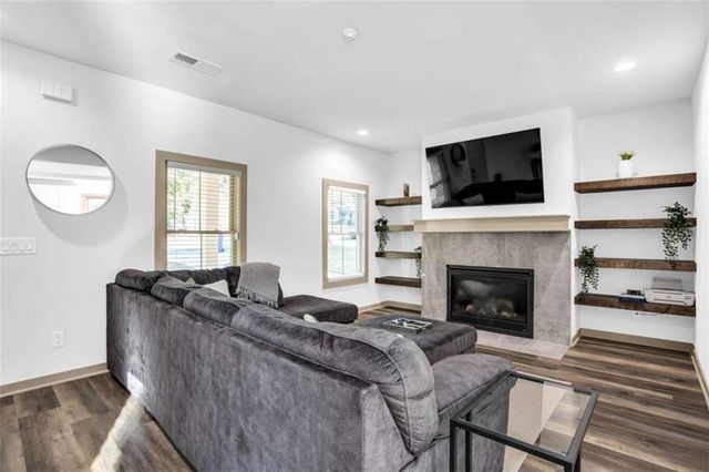 128 Nathan Road, Atlanta, GA 30331