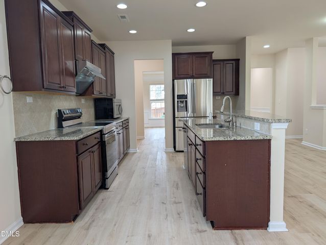 1541 Thassos Drive, Apex, NC 27502