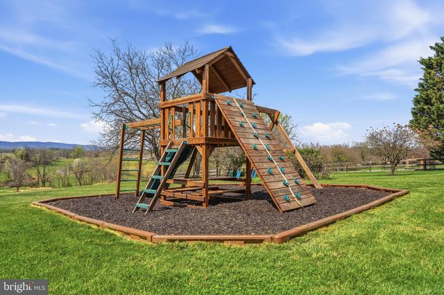 14631 NINA CT, Waterford, VA 20197