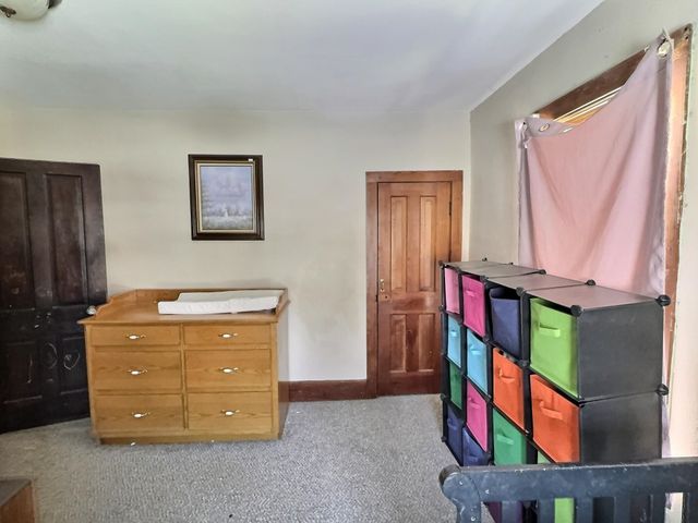 211 Allison St, Newton, KS 67114