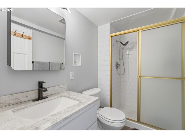 2021 Sw MAIN St 41, Portland, OR 97205