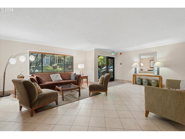 2021 Sw MAIN St 41, Portland, OR 97205