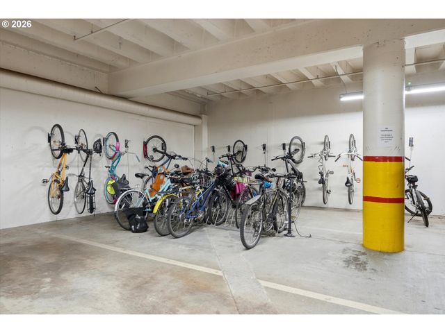 2021 Sw MAIN St 41, Portland, OR 97205