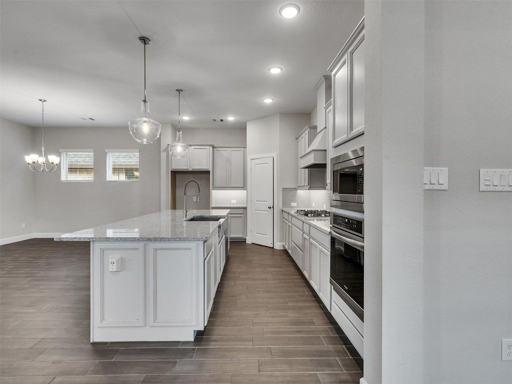 Image 19 of property listing at 7003 Goldstrum Way, Katy, TX 77493