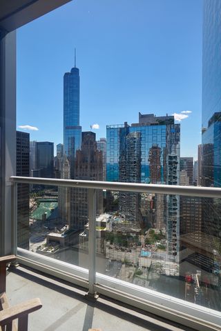240 E Illinois Street 3001, Chicago, IL 60611