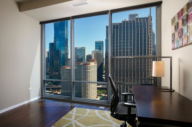240 E Illinois Street 3001, Chicago, IL 60611