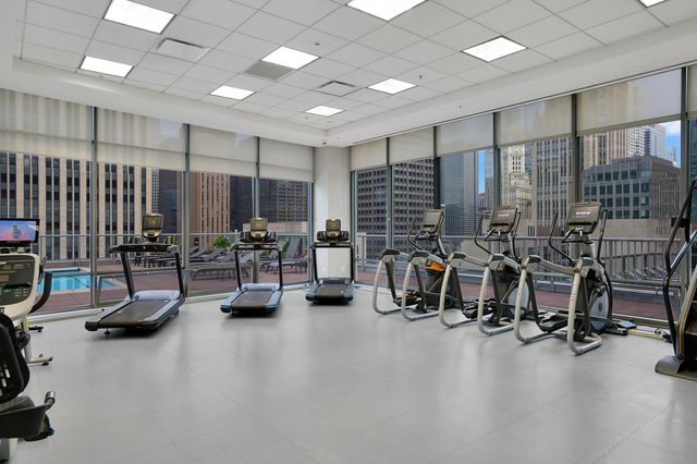 240 E Illinois Street 3001, Chicago, IL 60611