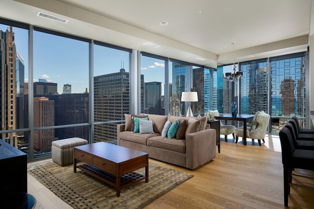 240 E Illinois Street 3001, Chicago, IL 60611