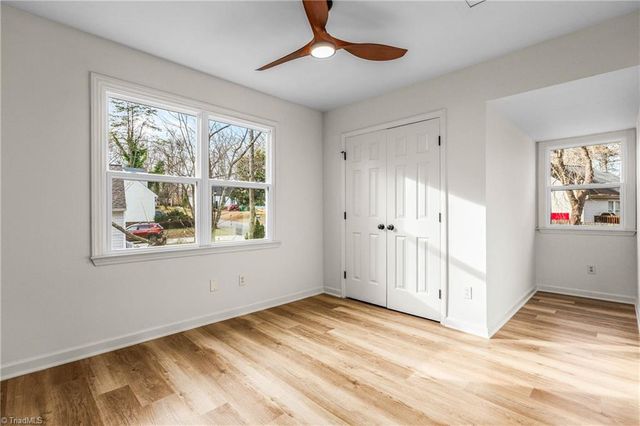 976 Chatfield Drive, Jamestown, NC 27282