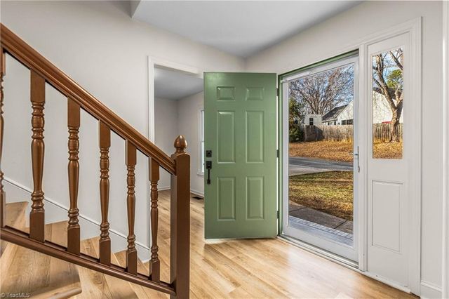 976 Chatfield Drive, Jamestown, NC 27282