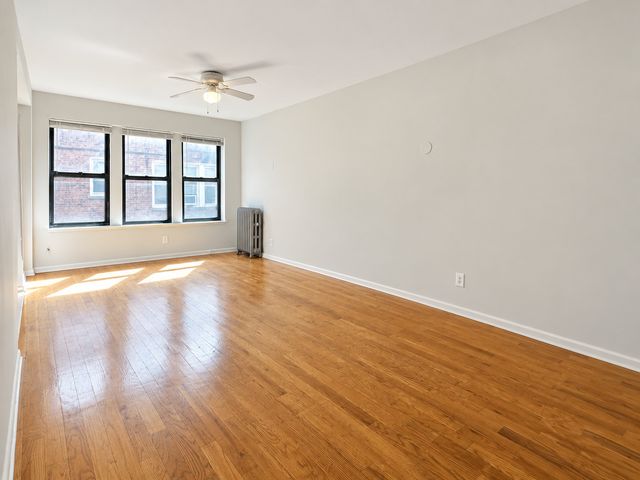 5459 S Everett Avenue 1B, Chicago, IL 60615