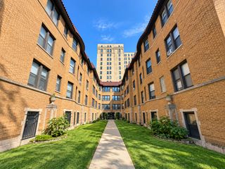 5459 S Everett Avenue 1B, Chicago, IL 60615