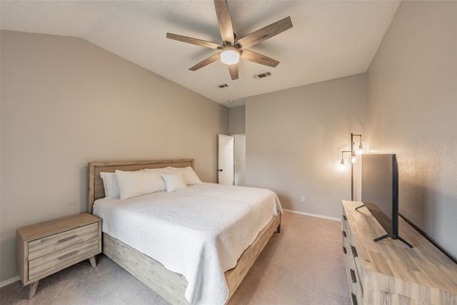 7000 Rovato Drive, Arlington, TX 76001