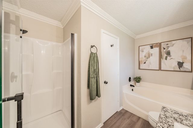 7000 Rovato Drive, Arlington, TX 76001