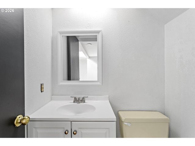 3676 SPRING Ln, Lake Oswego, OR 97035