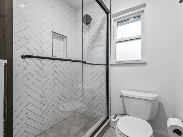 2209 Demeron Road, Tallahassee, FL 32308