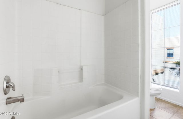 15818 N 25th Street 115, Phoenix, AZ 85032