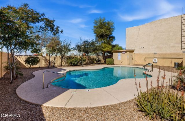 15818 N 25th Street 115, Phoenix, AZ 85032