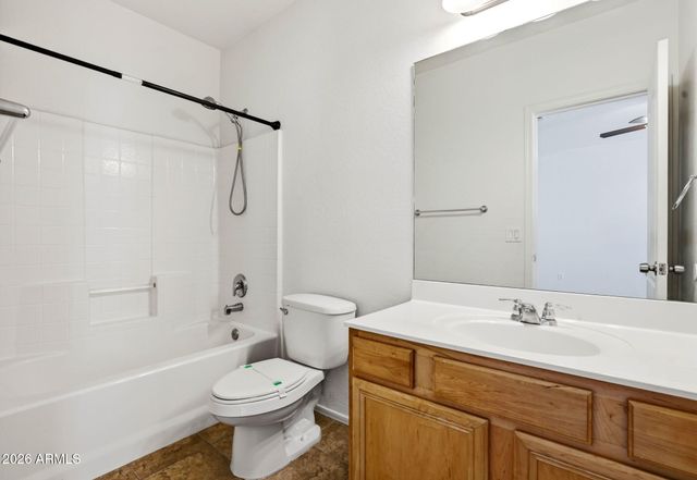 15818 N 25th Street 115, Phoenix, AZ 85032