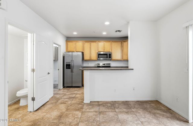 15818 N 25th Street 115, Phoenix, AZ 85032