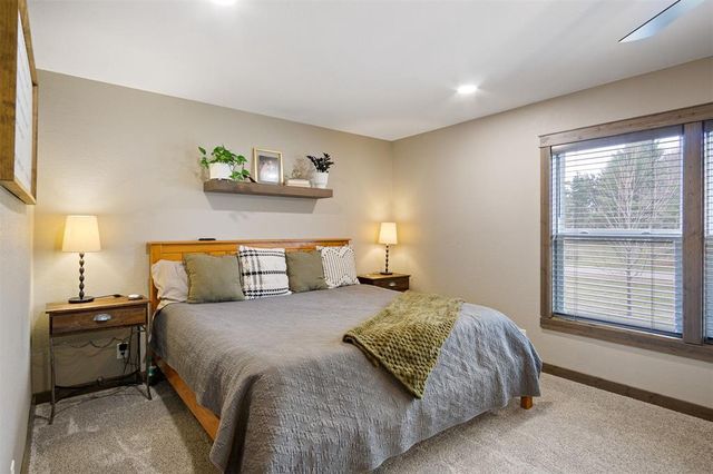 E4085 Woodfield Road, Eau Claire, WI 54701