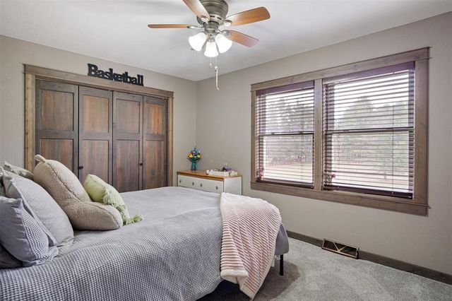 E4085 Woodfield Road, Eau Claire, WI 54701