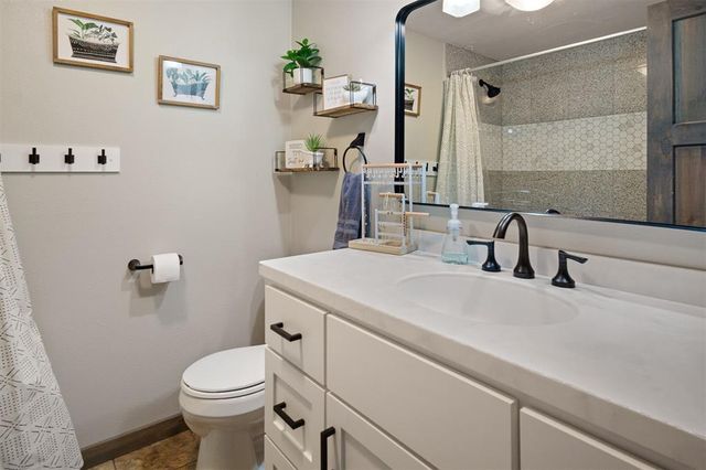 E4085 Woodfield Road, Eau Claire, WI 54701