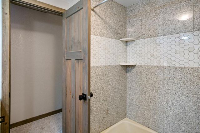E4085 Woodfield Road, Eau Claire, WI 54701