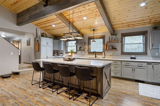 E4085 Woodfield Road, Eau Claire, WI 54701